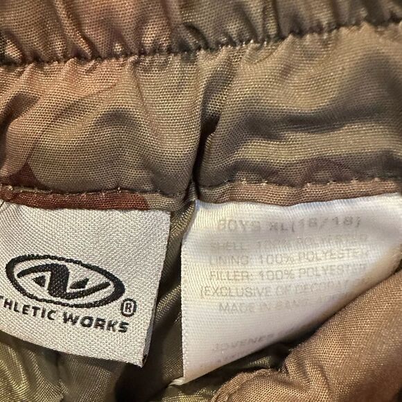 Athletic Works size 18 camo ski snow pants - Picture 3 of 3